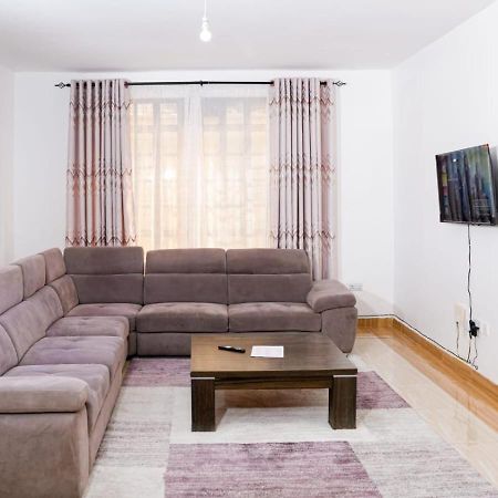 Lake Breeze Apartments Naivasha Extérieur photo